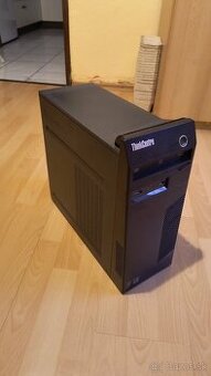 pocitac lenovo