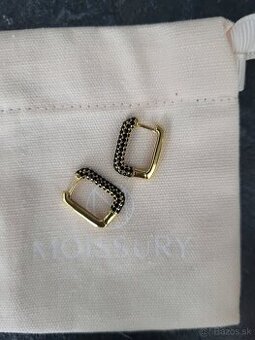 Náušnice moissury