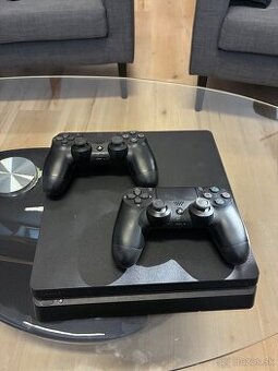 PS4 1TB - 1