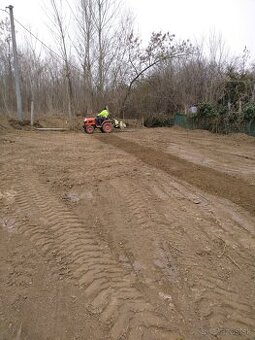 Dvojzáhrada v Kráľovej nad Váhom pri Váhu o výmere 520 m2