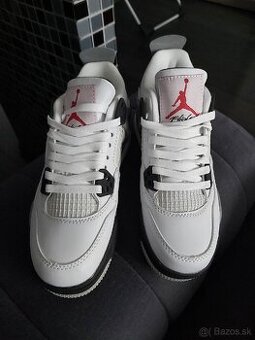 Jordan 4 White cement. Vel.36