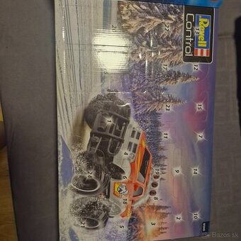 Adventný kalendar model auta