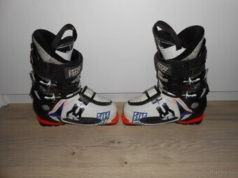 Predam vo velmi peknom stave panske lyziarky ATOMIC WAYMAKER - 1