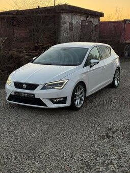 Rozpredam Seat Leon FR 2.0 TDi 135kw 5F .  Kod motora : CUPA