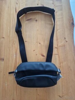 Crossbody taska Calvin Klein