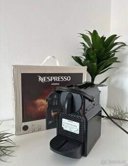 Nespresso De'Longhi Inissia EN 80.B kávovar na kapsule