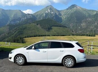 OPEL ASTRA SPORTS TOURER - úplná servisná história