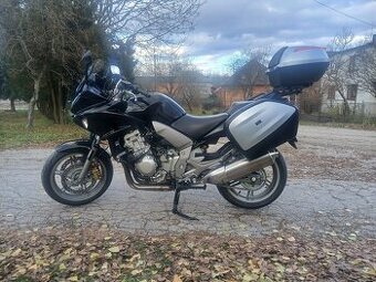 Honda CBF 1000 - REZERVOVANÁ