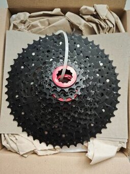 Kazeta SUNRACE CSMZ903 WA1 12s 11-51z (čierna)