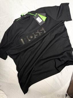 Hugo Boss tričko čierne (L)