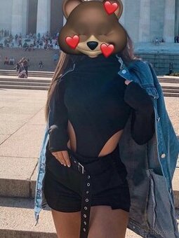 Čierne sexy body BERSHKA velkost S