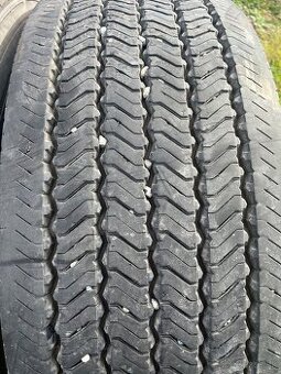 Predám 385/65R22,5 - 1