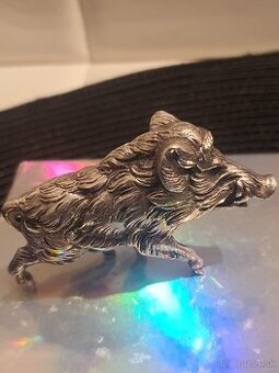 Strieborný malý diviak