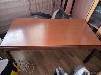 Predám retro konferenčný stôl v úžasnom stave