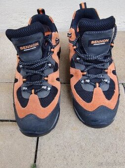 Tenisky bennon wibram veľ. 40