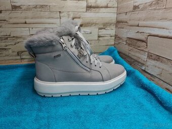 Geox 40 - dámske kožené šedé členkové zimné topánky