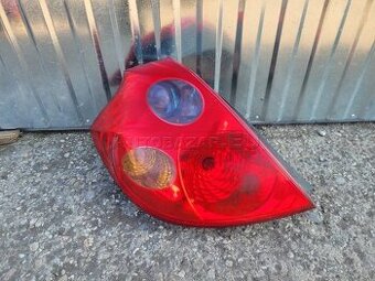 KIA CEED LAVE SVETLO