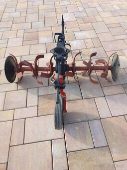 Rotačníy kyprič ter vari ,agzat