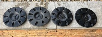 Mercedes Sprinter stredové krytky