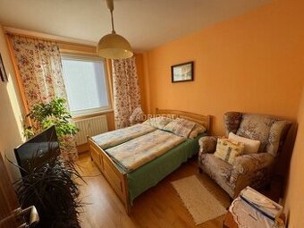 NOVÁ CENA:4i byt s balkónom;77,8 m2;Kpt.Nálepku SVIT; 150.00