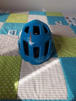 detska prilba na bicykel