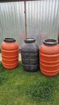 Plastové sudy 220l 3x