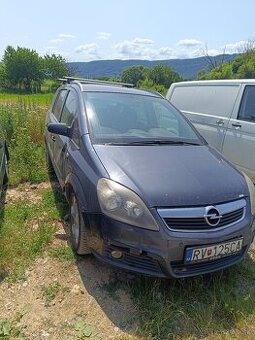 Opel Zafira 1.9 ,7 miest