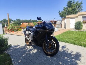 Yamaha r6