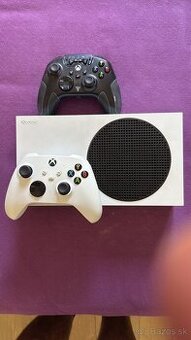 🎮 Xbox Series S + 2 ovládače +  klávesnica