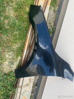 Octavia 3, Lavy predny blatnik - 1