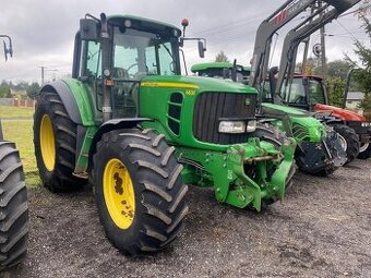 John Deere 6830