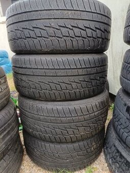 225/40 R18 zimné