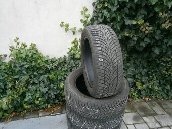 Predám 4x zimné ako nové pneu CEAT 215/55 R17 98VXL