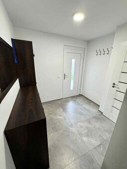 3 izb RD na prenajom Kralova pri Senci