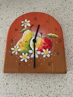 Nástenné hodiny drevené