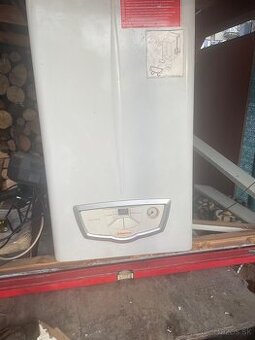 Predám funkčný prietokový ohrievač IMMERGAS