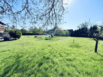 Predaj stavebný pozemok 1410 m2, Lada, okr. Prešov