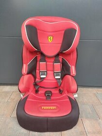 Autosedačka zn.Ferrari