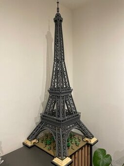 Lego Eiffelova veža