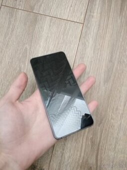 Predám Samsung Galaxy S21 128GB Top Stav