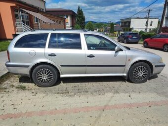 Škoda Octavia 1.