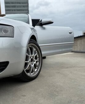 Audi A4 2,4i B6 kabriolet