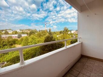 Prenájom 2-izb. byt 65m2- Fončorda, 570,-Eur s energiami