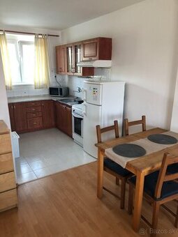 Predaj - 1 izbový byt 45 m2, pri Račianskom myte -Unitas