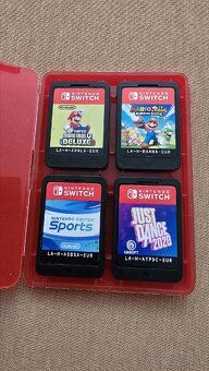 Nintendo Switch hry