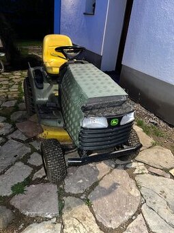Predám traktorovú kosačku John Deere lt160