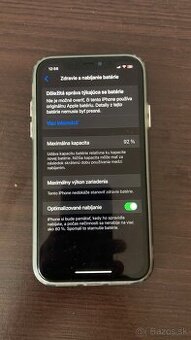 Predam iphone 11 64gb v bielej farbe