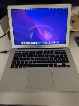 Macbook Air 13 (Early 2015)
