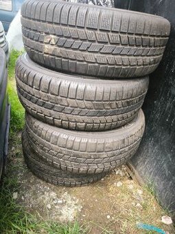 Zimné pneumatiky 235/60 R18
