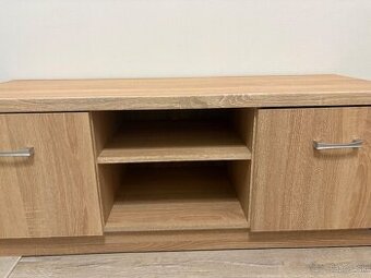 Komoda pod TV